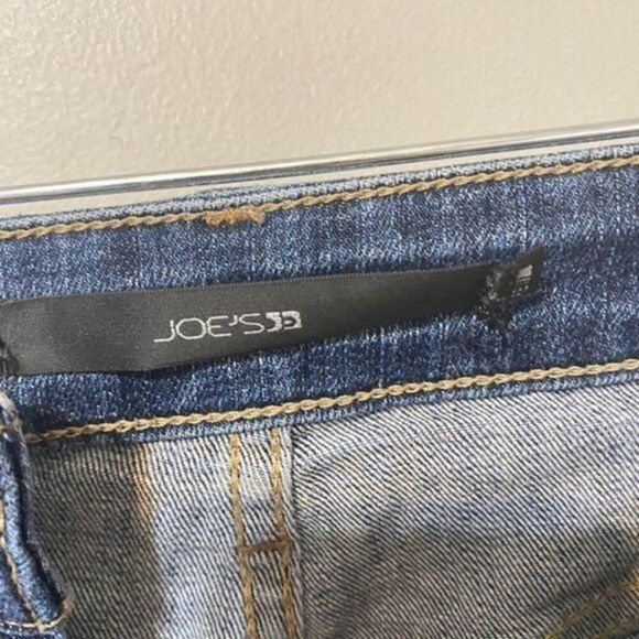 Joe's Jeans Kelly Distressed Medium Wash Blue Denim The Skinny Jeans Size 27 - Picture 5 of 13